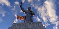 Father Louis Hennepin statue